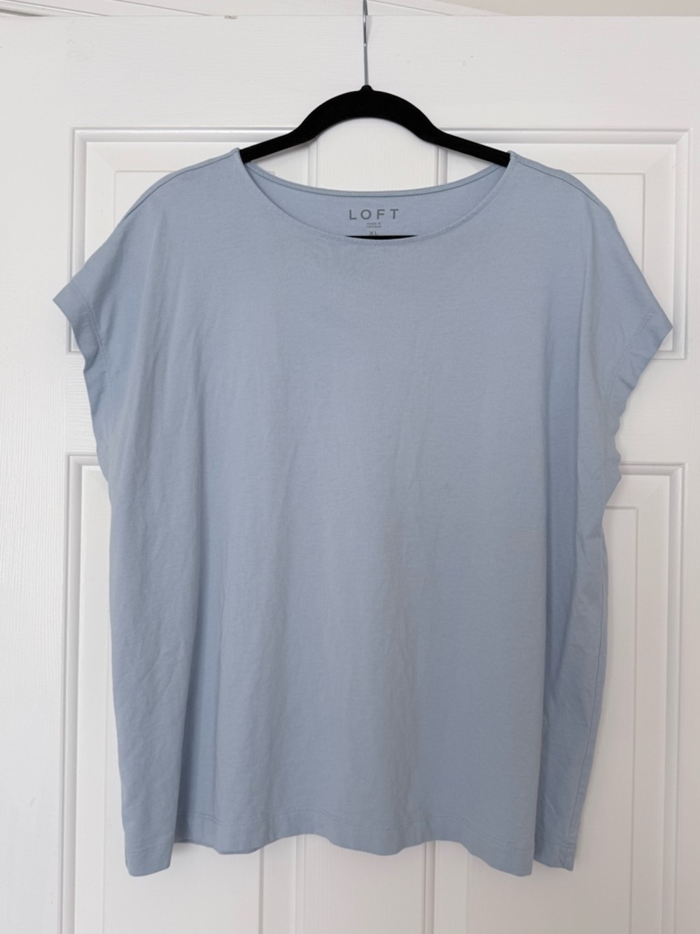 LOFT Modern Wedge Tee